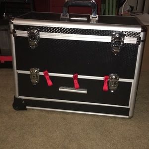 OPI Manicurist on-the-go roller cart/makeup case